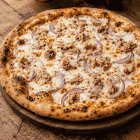 PIZZA TONNO E CIPOLLA Pizza la Pizza Rustic din Târgu Mureş