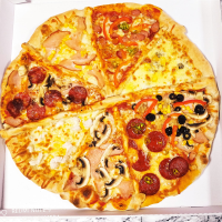 Mix KAA Pizza la Pizza Kaa. din Târgu Mureş