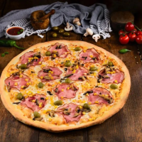 Family Jamboneli - 1.250g Pizza Family la Bada Bing din Târgu Mureş