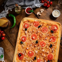Party Pollo - 1.600g Pizza Party la Bada Bing din Târgu Mureş