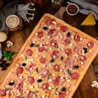 Party Deluxe - 2.100g Pizza Party la Bada Bing din Târgu Mureş