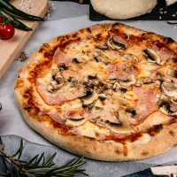  Funghi Pizza la Pizza Kaa. din Târgu Mureş