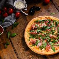 Pizza Prosciutto Crudo - 450g Pizza mica la Bada Bing din Târgu Mureş