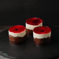 Inserție zmeură Monoporții la Betty's Cakes din Târgu Mureş