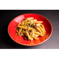 Supa crema de avocado cu Pasta Primavera 650 g Meniul Zilei la Scarlet Cafe din Târgu Mureş