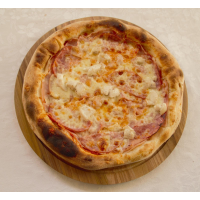 Quattro Carni Pizza la La Unchiu Teo din Târgu Mureş