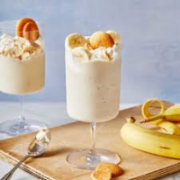 Banana Bourbon Vanilla Shake 350 ml Fresh & Shakes la Mini Clătităria din Târgu Mureş