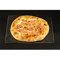 Pizza Prosciutto e Funghi Pizza cu blat Chessy la Quick Bites din Târgu Mureş