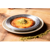 Künefe cu fistic Desert la Pelit Turkish Cuisine din Târgu Mureş