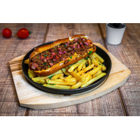 Ultimate Meatlover  Bavarian Pretzel Wurstger la Bear King din Târgu Mureş